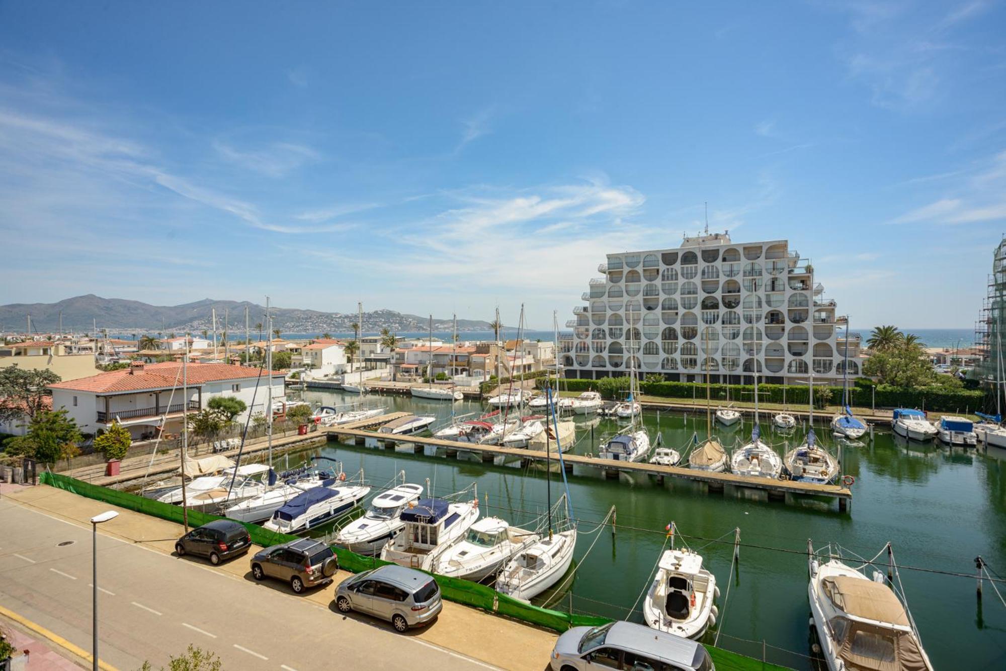 Port 27 Apartment Empuriabrava Room photo